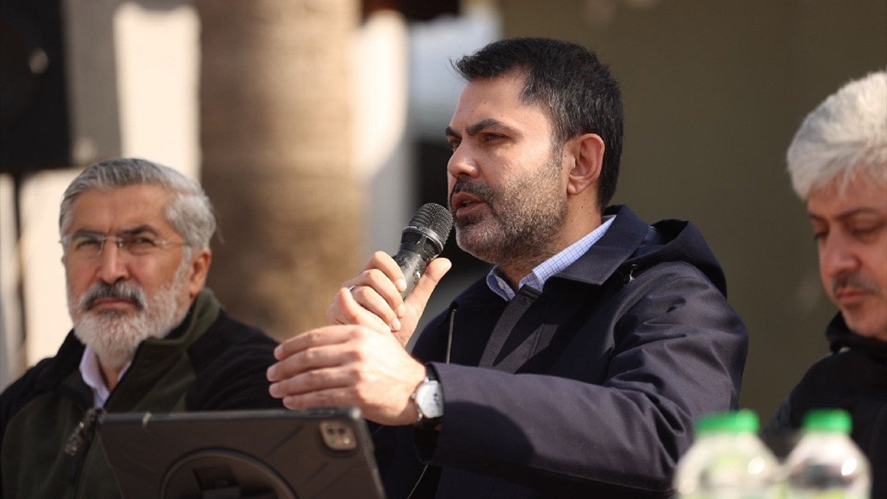 Bakan Kurum açıkladı: ''En sağlam zemine, en güvenilir teknikle konutlarımızı inşa edeceğiz''