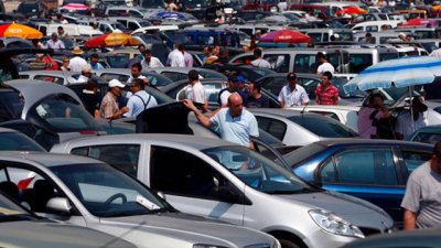 Sıfır araçların bulunamaması ikinci el otomobili hareketlendirdi